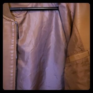 Forever 21 men's Faux Leather Jacket. Like new.